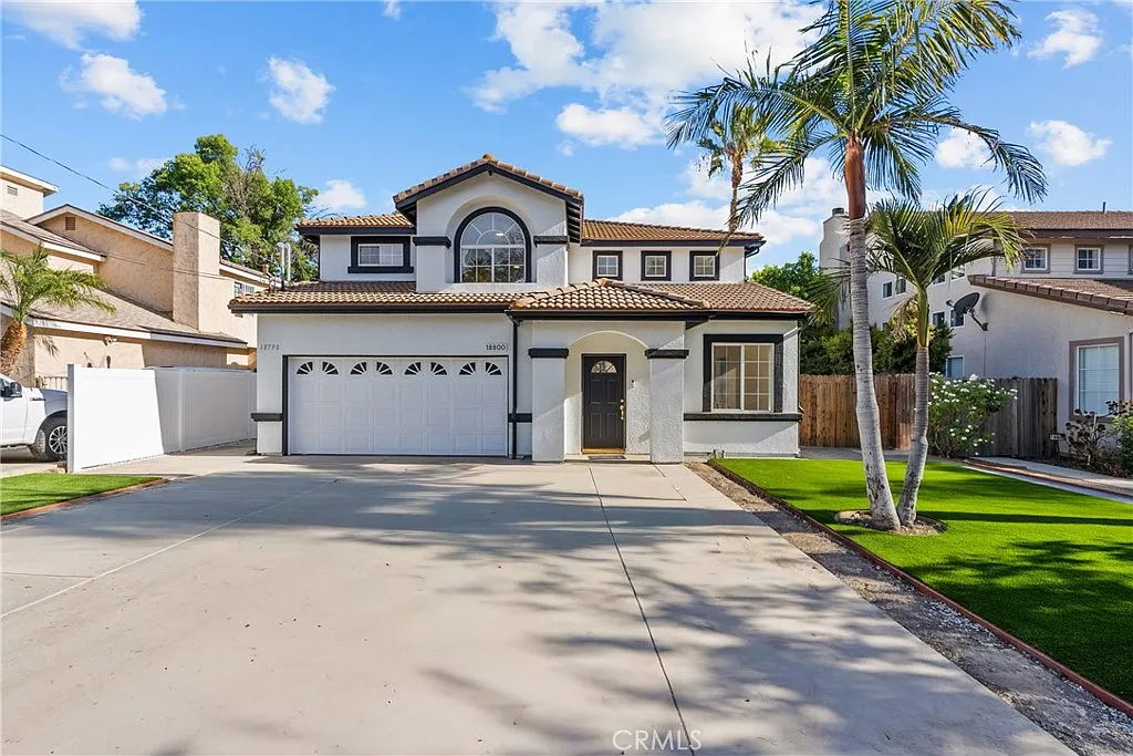 5 bed, 2231 sqft, $5,800 — Photo 1