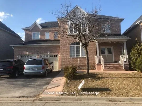 22 Banks Dr, Brampton, ON L6P 1C7