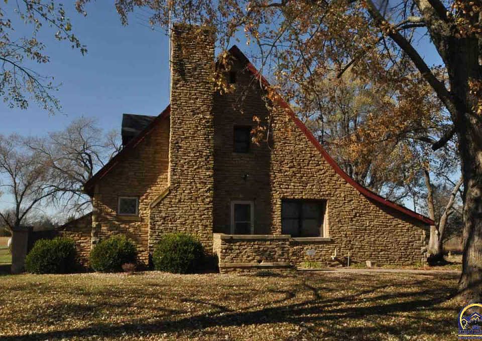 1st image of 4643 SE California Ave
