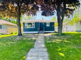 2002 Elizabeth Ave, Zion, IL 60099