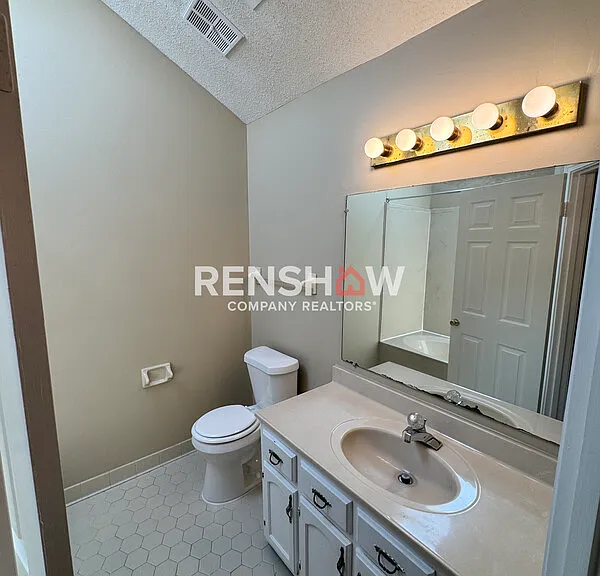 5853 Jardin Pl — Photo 16