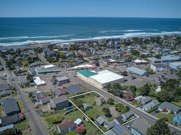 1600 NE 14th St, Lincoln City, OR 97367