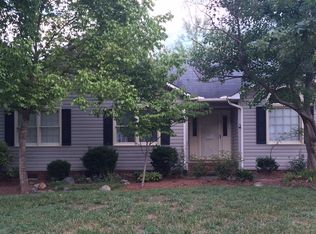 2221 Crosswinds Ct, Kannapolis, NC 28083