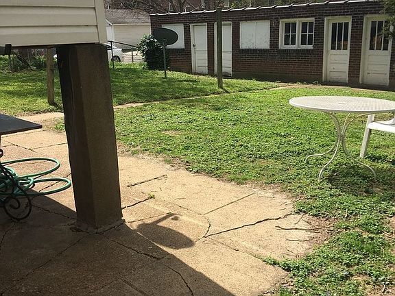 2nd image of 4994 Loughborough Ave APT 2E