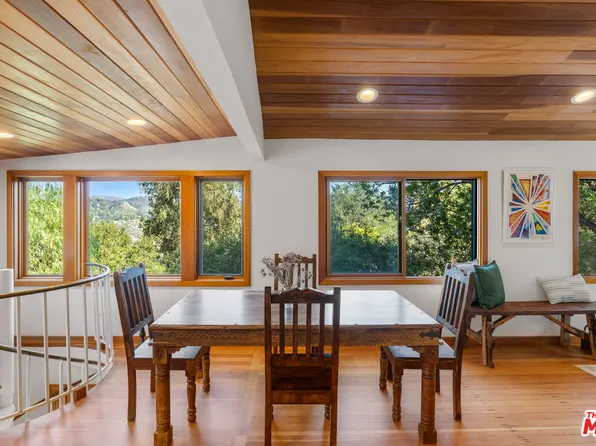 1239 Fernwood Pacific Dr, Topanga, CA 90290