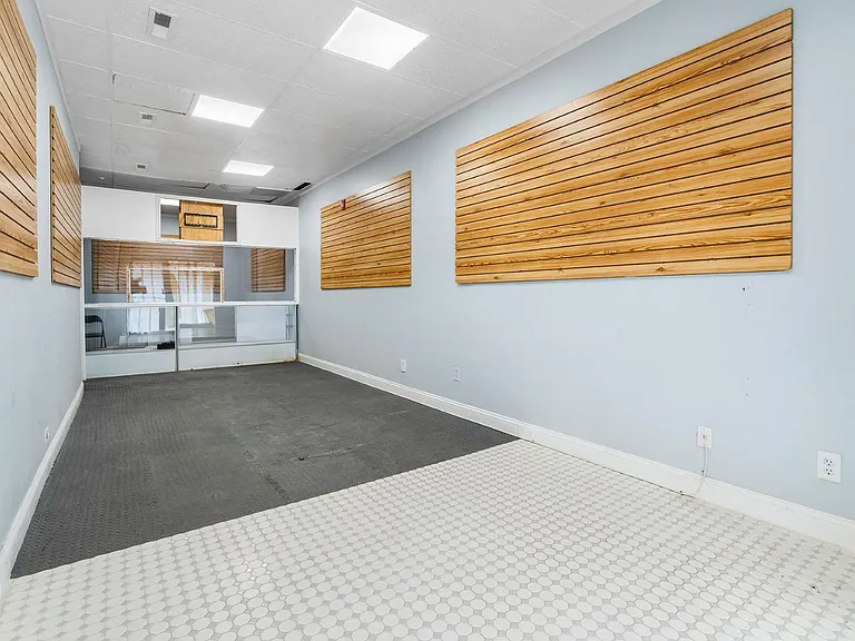 Forest Park Apartments — Photo 35