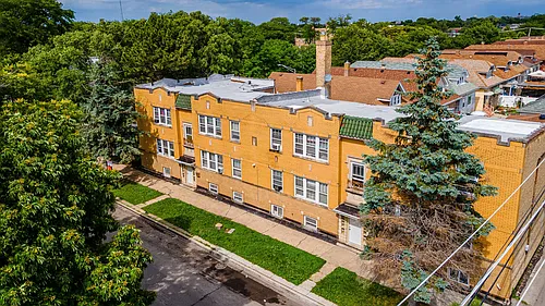 2551 N Lockwood Ave #B3 Photo 1