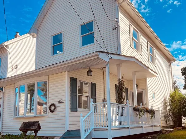 432 E Fairview St, Coopersburg, PA 18036