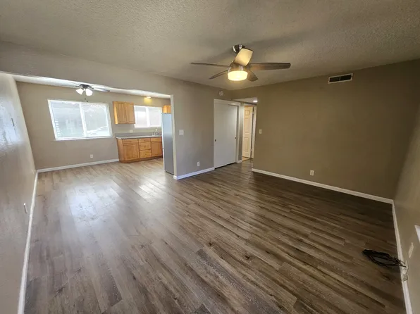 449 S Stockton Ave APT 3, Ripon, CA 95366