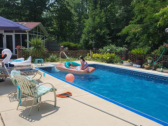 Private salt water pool shared only with house tenants on property.