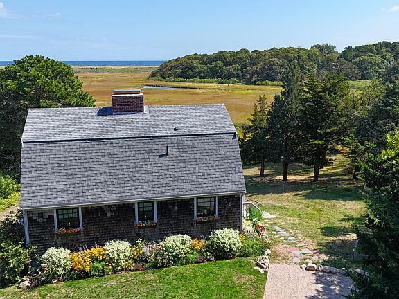 3rd image of 43 Old Duck Hole Road