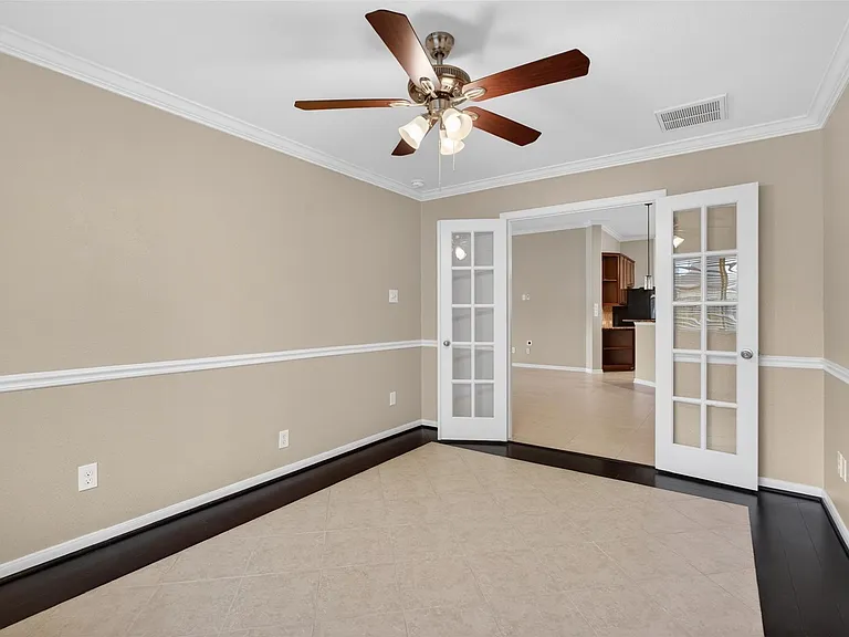 10103 Sweet Willow Ln — Photo 18
