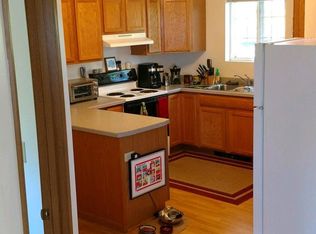 1005 Hancock St APT 2, Marquette, MI 49855