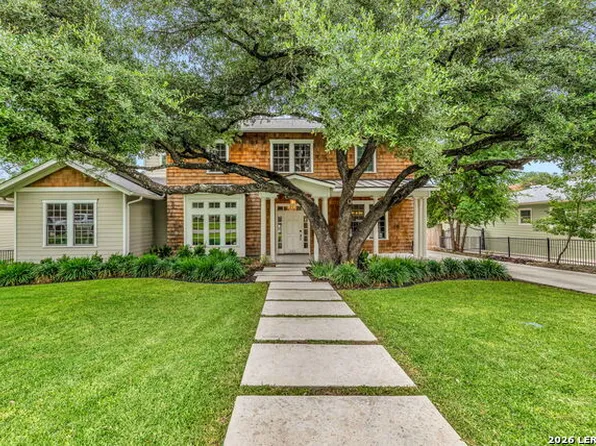 345 Garraty Rd, Terrell Hills, TX 78209