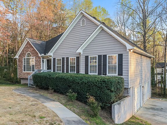 4th image of 2059 Spicers Ln
