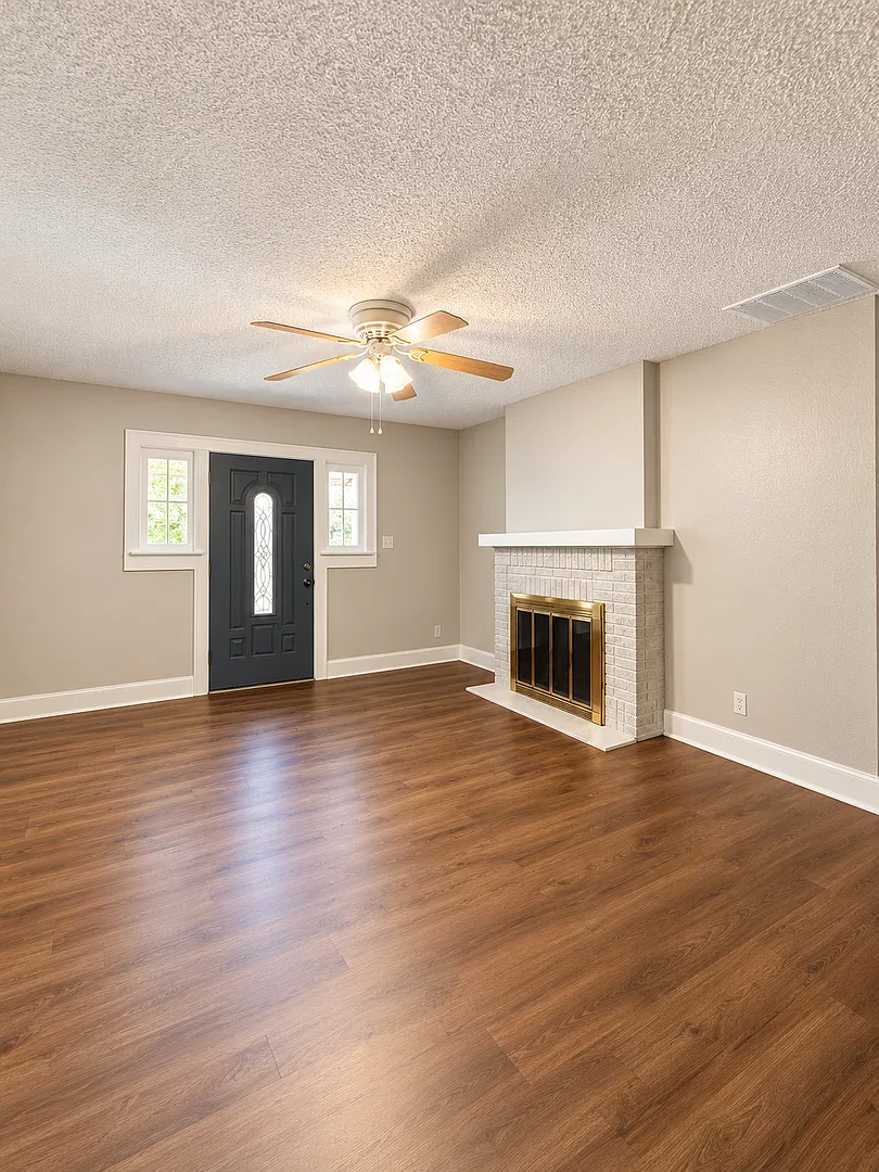Coming Soon - 1 Bedroom Duplex In Central San Angelo! — Photo 1