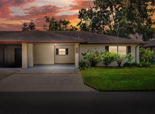 462 Lake Carolyn Cir, Lakeland, FL 33813
