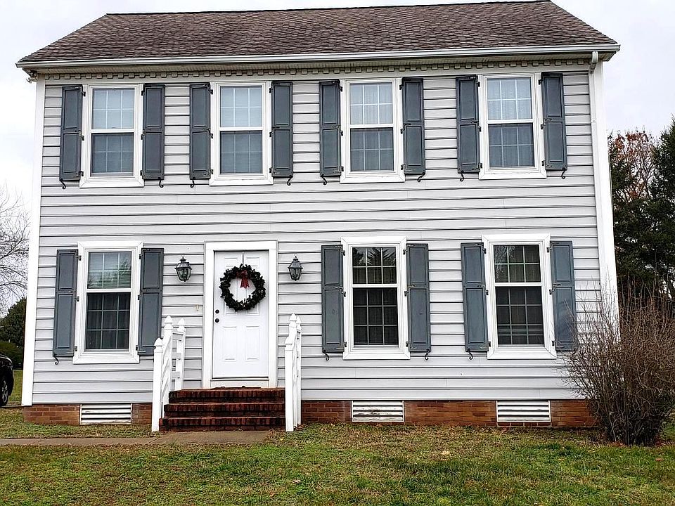 1st image of 120 Frederick Dr