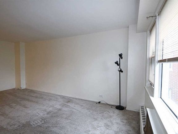 3rd image of 172-70 Highland Ave #4H