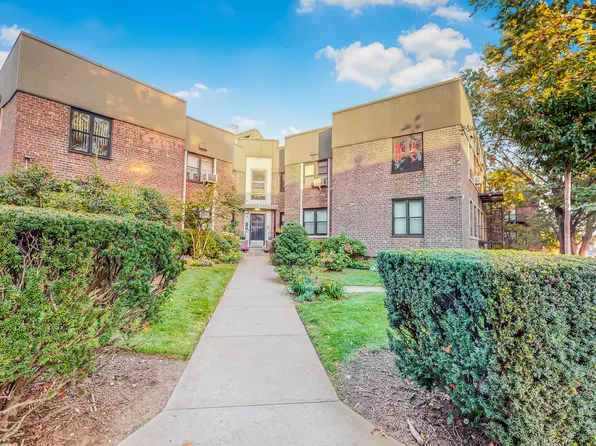 22-55 78th Street image 1 of 10