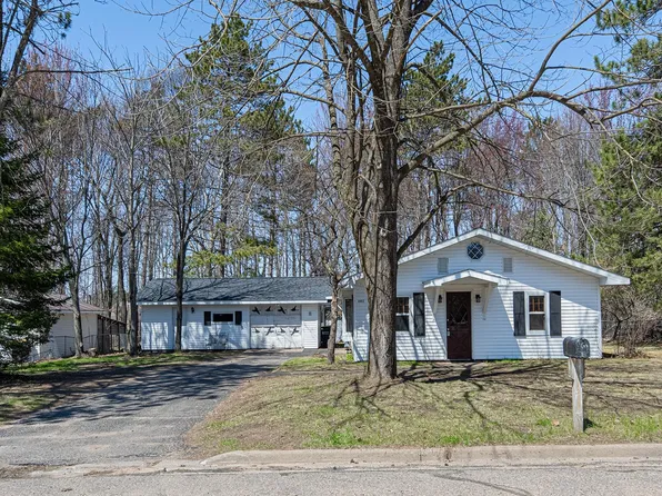 1002 Echo Ln, Rhinelander, WI 54501