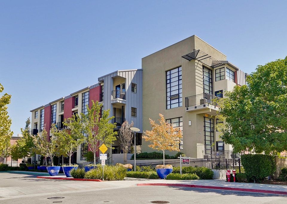 1st image of 350 E Mission St Unit 219