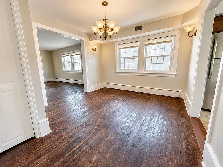 24 Chestnut Ave — Photo 9