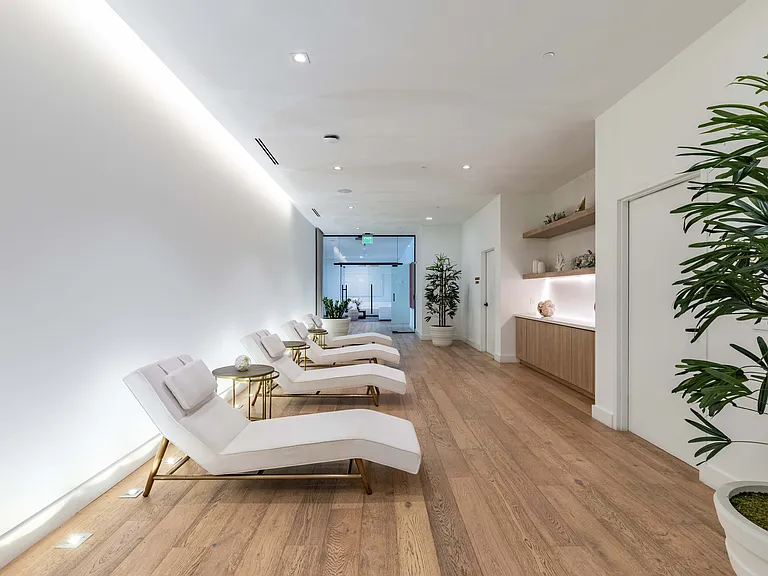Bezel Miami — Photo 15