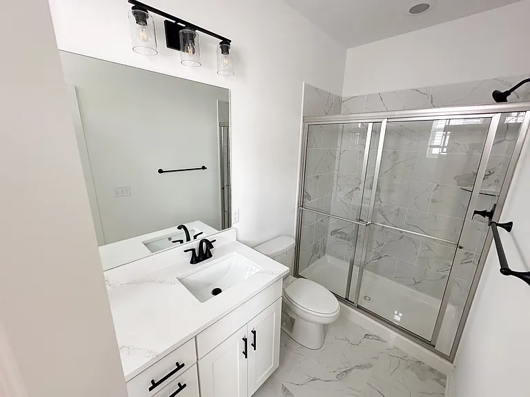 1278 W Hendrix St — Photo 10