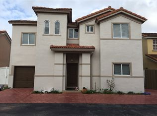 990 NW 126th Path, Miami, FL 33182