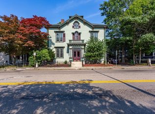 546 County St, New Bedford, MA 02740