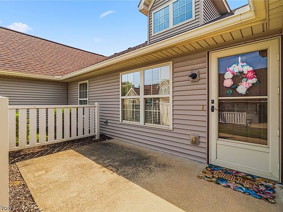 3rd image of 2601 Barnstone Ave SW
