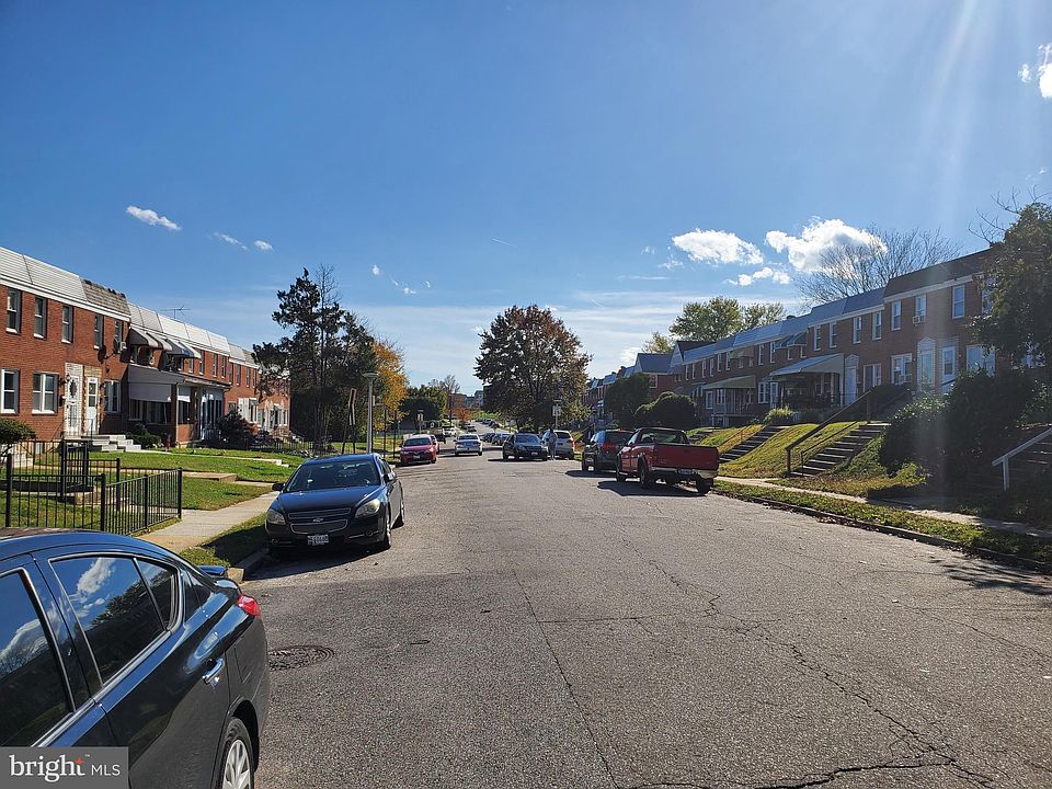 2nd image of 3634 Dudley Ave