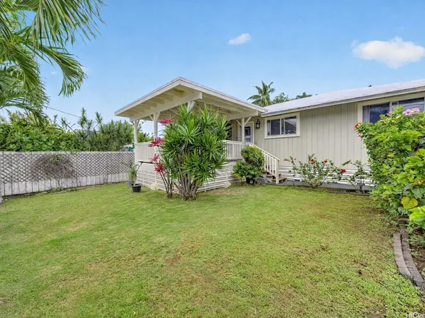 1342 Nanialii St, Kailua, HI 96734
