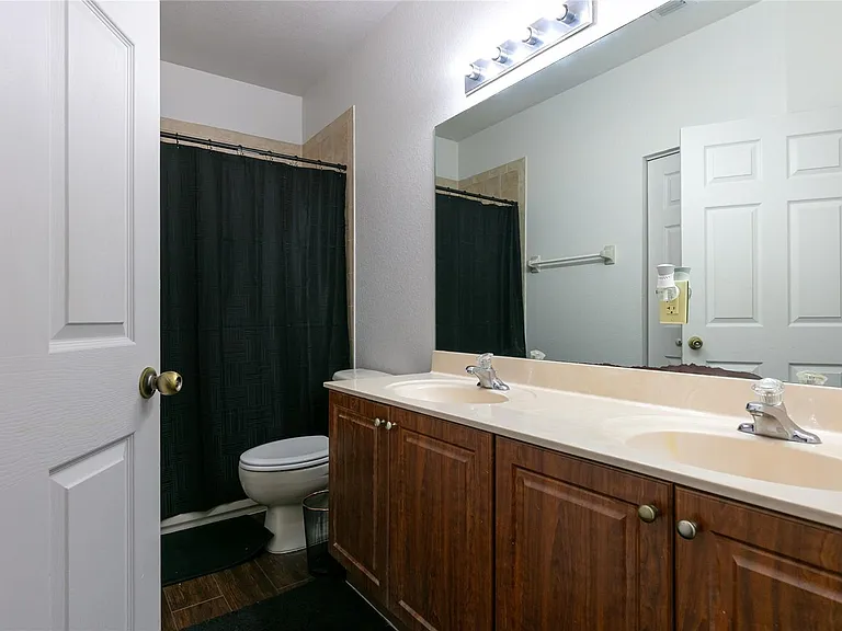 4408 Woodland Cir — Photo 14