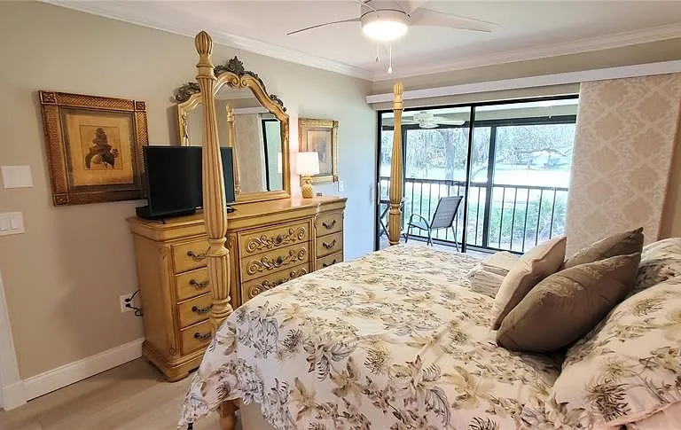 6110 Country Club Way #201 — Photo 10