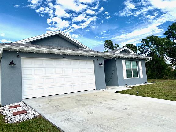 2nd image of 2323 NE 35th Ln