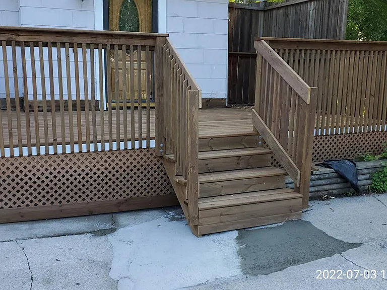 362 9th Ave S — Photo 5