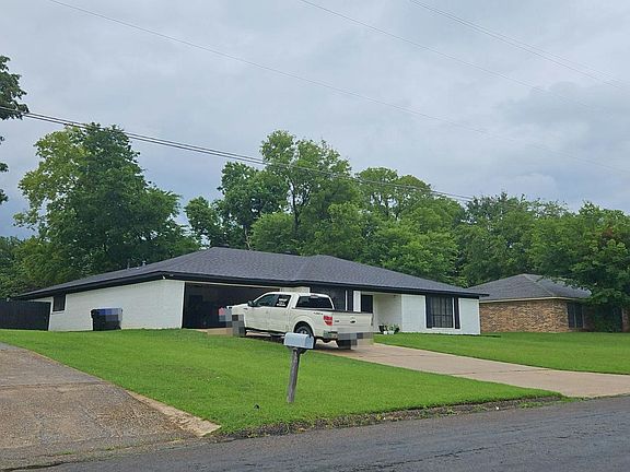 3rd image of 205 Wain Dr