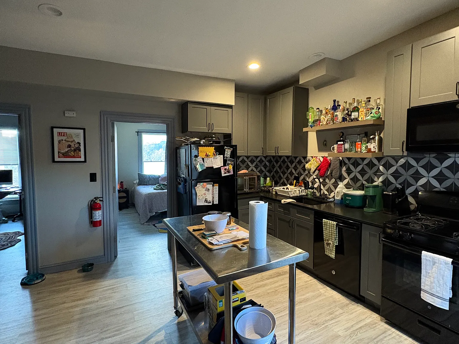 2 bed, 750 sqft, $1,895 — Photo 2