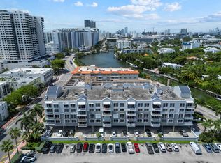 2642 Collins Ave APT 303, Miami Beach, FL 33140
