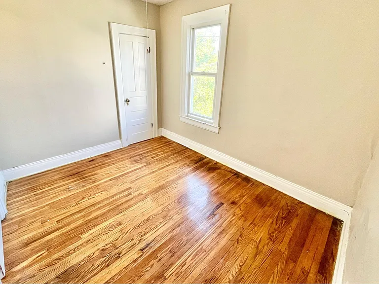 Bedroom Left View