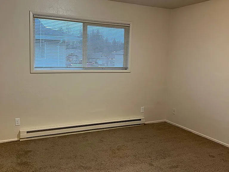 Summerwood Apartments — Photo 15