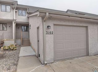 3102 E Klondike Trl #A, Sioux Falls, SD 57103