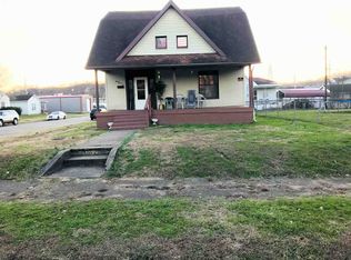 1122 S 4th St, Ironton, OH 45638