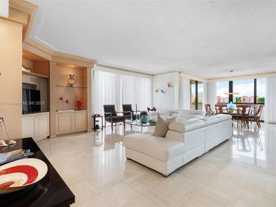 19667 Turnberry Way APT 3D, Aventura, FL, 33180