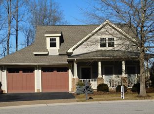 7058 Mountain Spring Ct, Roanoke, VA 24018