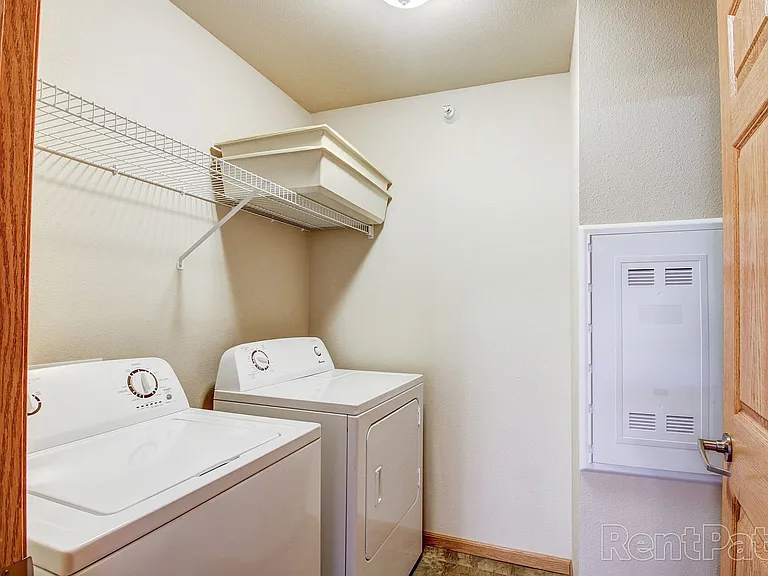 Prairie Heights — Photo 12