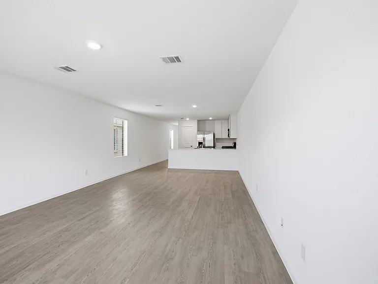 2128 Doc Holliday Rd — Photo 3