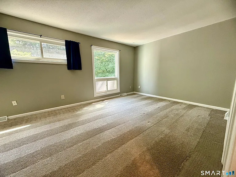 562 Oak Ave #562 — Photo 10